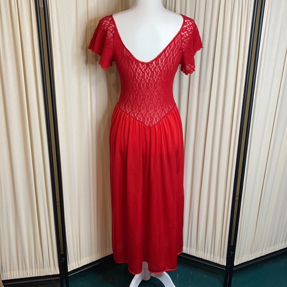70’S VINTAGE- GORGEOUS RED SLIP GOWN LACE DRESS - Picture 8 of 11